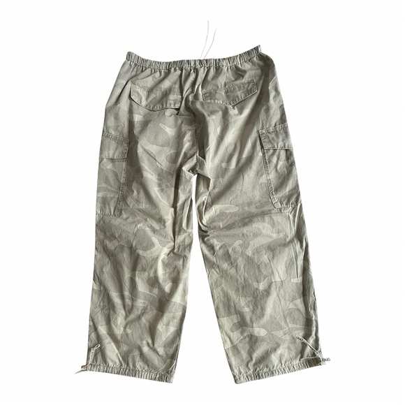 Pilcro Printed Camo Parachute Pants W’s M Cargo Utility Cotton - Anthropologie - Picture 12 of 12
